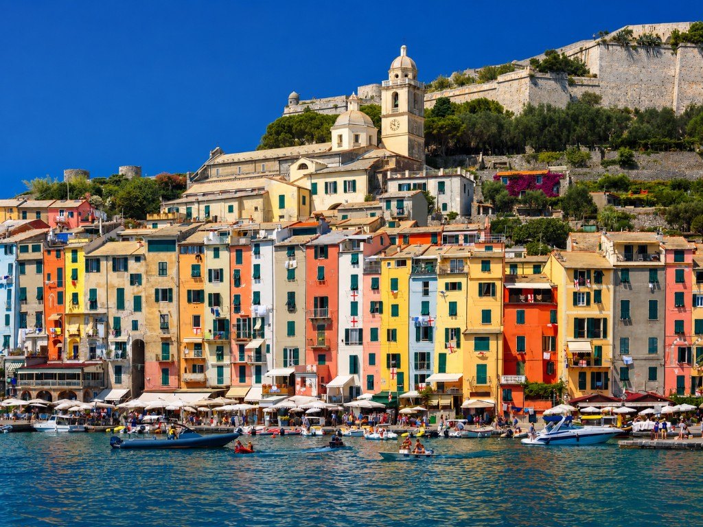 Portovenere e la Palazzata a colori
